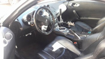 Nissan 350z 2005.great condition low mileage