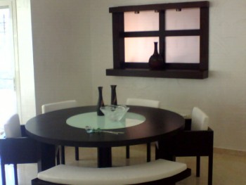 4bdrm apt with garden